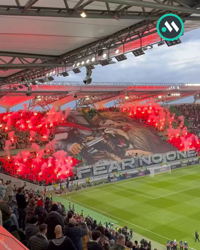 OJ3Q2bIEkuWE 2p .jpg