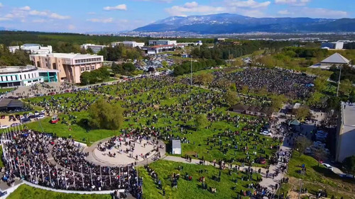 JMcZcr v8iTummUO.jpg