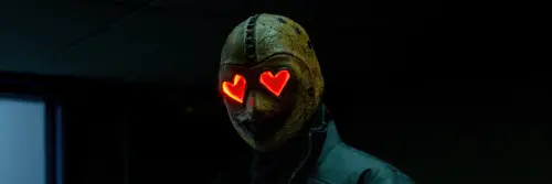 heart eyes sig.webp