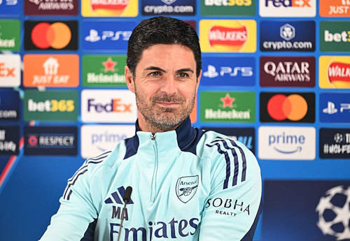 LONDON COLNEY, ENGLAND - APRIL 07:  Arsenal manager Mikel Arteta attends a press conference ahead of.jpg