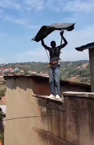 rxPFUQch3JzPJyOS.jpg
