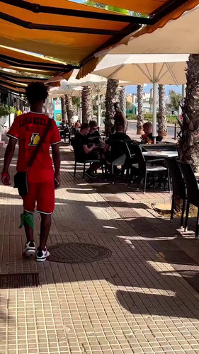 ik dLxnedUHLIP1O.jpg