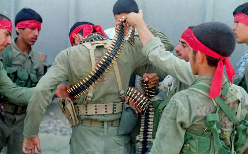 GoQJEX7W4AA2hLN.jpg