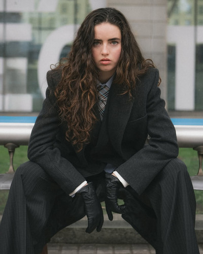 from 9 to 5 Cd+styling @lidialt @ mariagonzalezalonso Photo+edit @by.andreaalonso MUAH @mariadevesa9.jpg