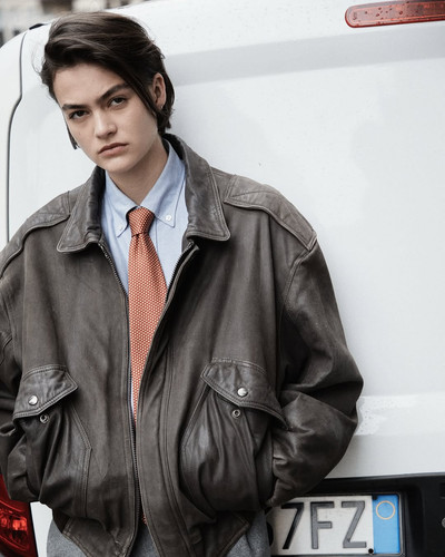 GESA ~ YOUTH#GesaPassmann @gesapassmann by @luigi cianfarano styling @elenaluttichau make up & hair .jpg
