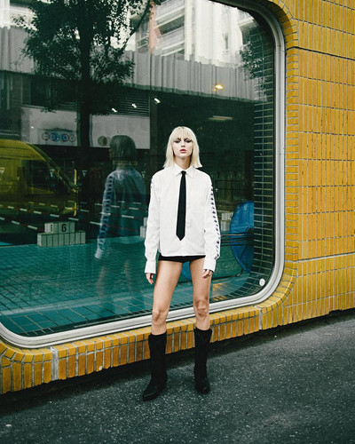 Campane for @mezcaleroboots and my crazy palette of emotions. Photo @aaronbravoa Styling @mariaanalr.jpg