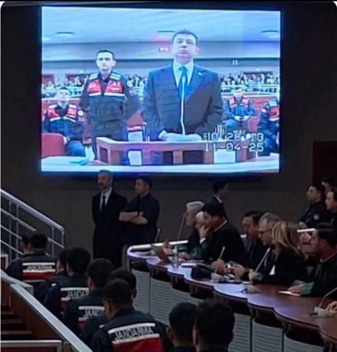 GoQ9EHRXIAA85pD.jpg