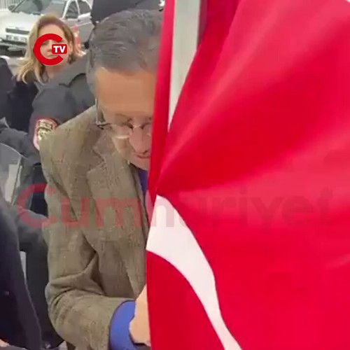 KSKV vU23Y1hqbcQ.jpg