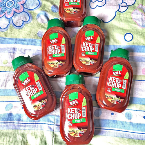 VAL Ketchup Picante.jpg