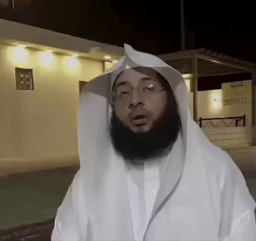 sjWeRUuZWwIokMMo.jpg