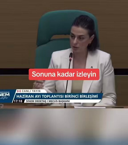 8JVBY9pjrNmYtsiV.jpg