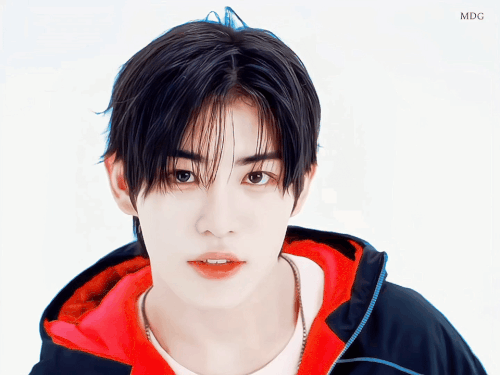img 1736122595691008HuL2igy1hxahyep3u9g30qo0k0x70.gif