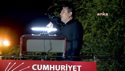 yST7YopyUoP f2EX.jpg