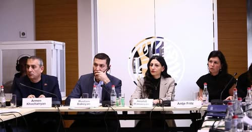 1828454601905163667?url=https%3A%2F%2Fwww.1lurer.am%2Fimages%2Fnews%2F48%2F236450%2Famzu.jpeg&fb obo.jpg