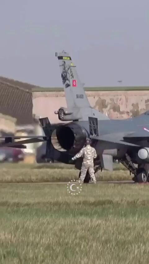CL2Zw3e877OOHlw .jpg