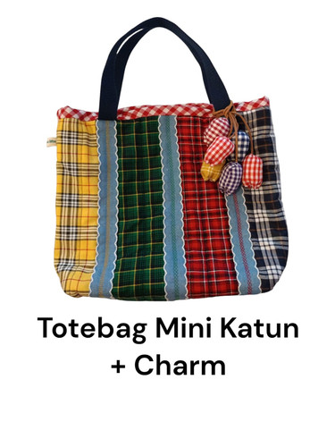 Totebag Mini Katun + Charm.jpg