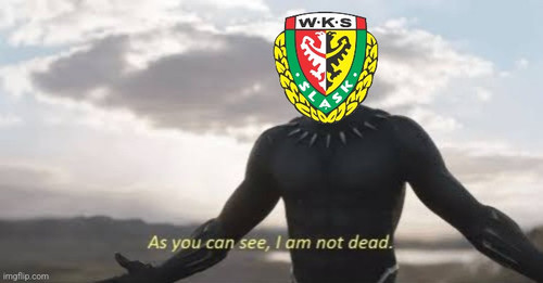 GoWf7pOXgAATdaH.jpg