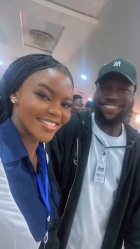 x66Z3ONbVqqJdk K.jpg