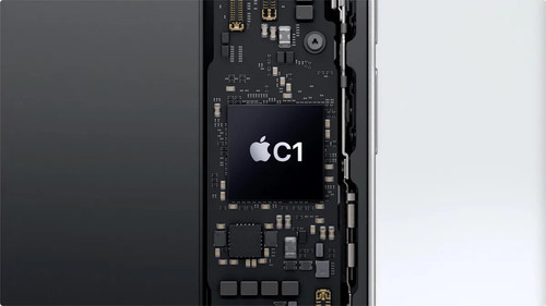 iphone1603.jpg