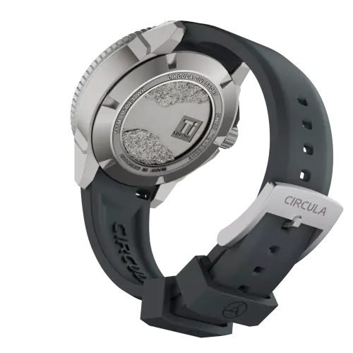 DiveSport Diver Watch Rubber Back de tr gp 1920x1920