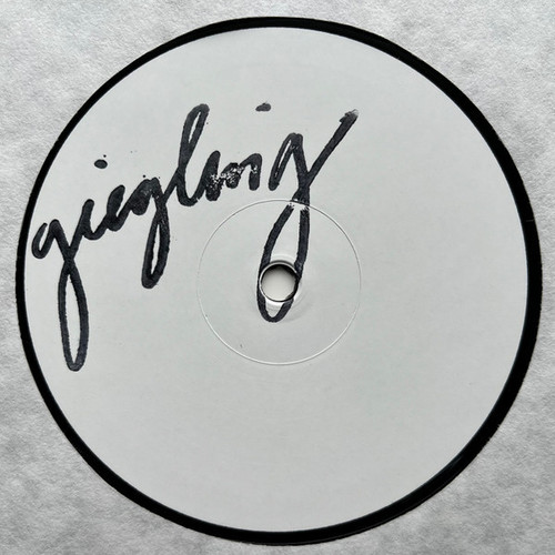 R 33555636 1745306744 7196.jpg