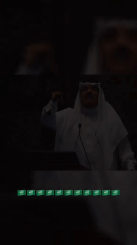 GZ1xhWQUzaih23gQ.jpg