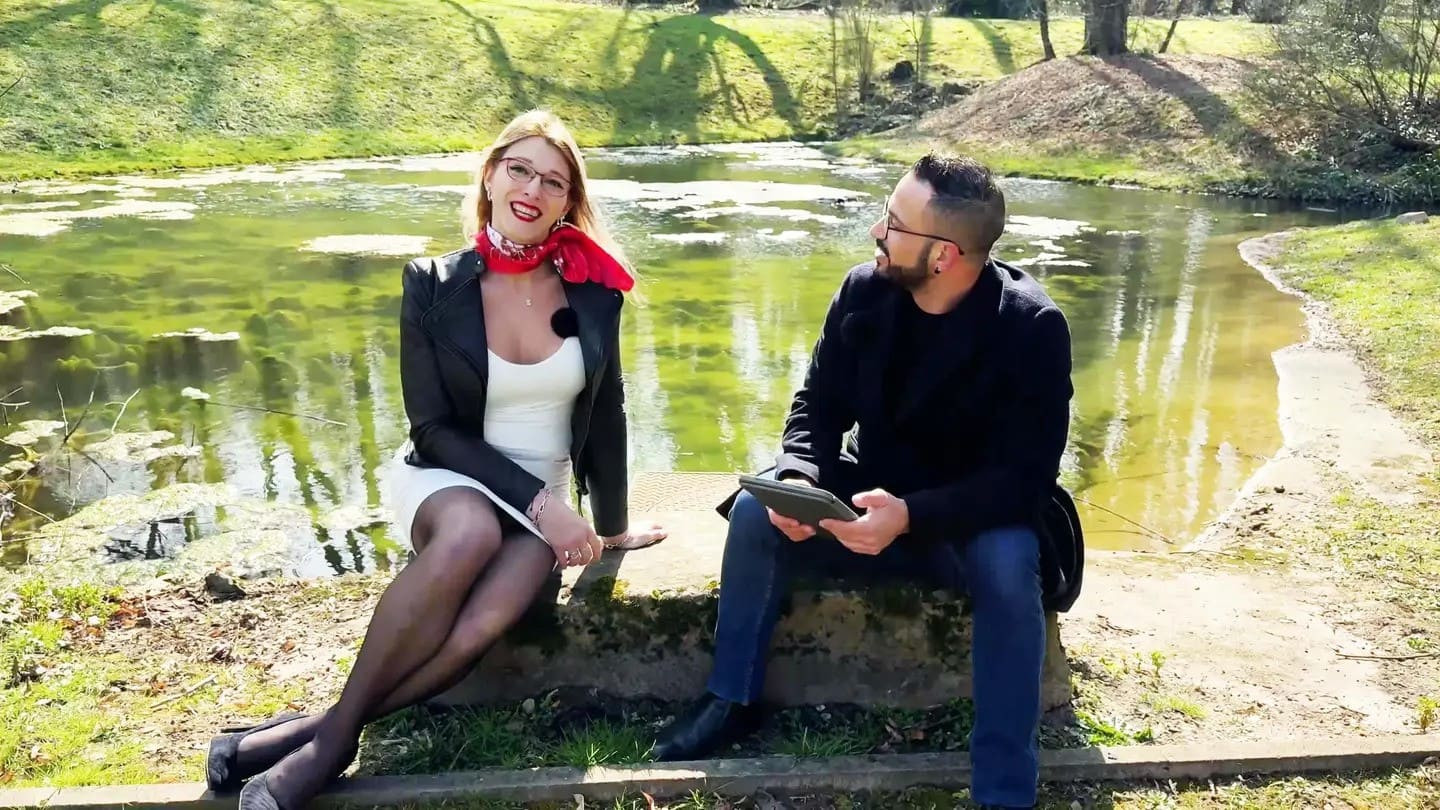 JacquieEtMichelTV 25 05 04 Red Lily Never Says No [ 1080p]