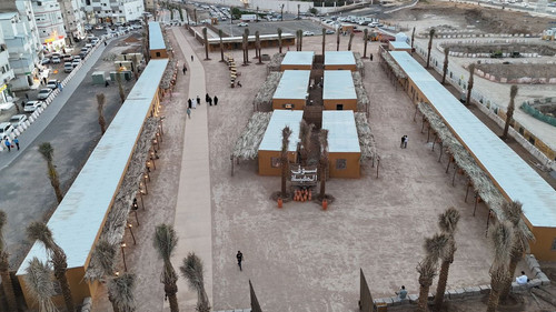 GqWgMCzWIAAPtHj.jpg