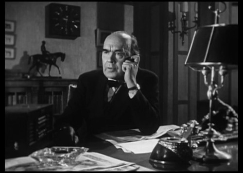 cap Escape.by.Night.1953.576p.WEB DL.AAC2.0.H264 00 02 45 03.jpg