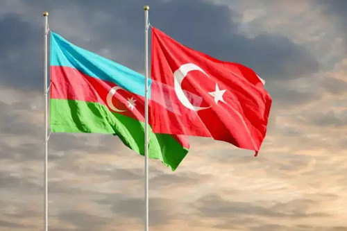 GqOyKXmW4AAfyoG.jpg
