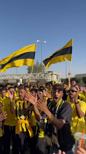 zS eZV2X 0CS8yeG.jpg