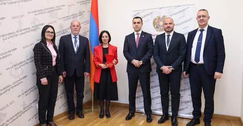 1676785633409197263?url=https%3A%2F%2Fwww.shantnews.am%2Fwp content%2Fuploads%2F2025%2F05%2F08ae3ed5.jpg