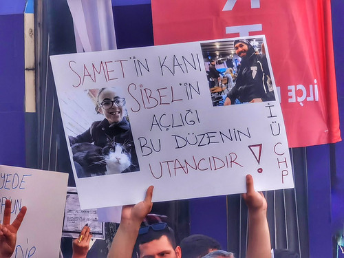 GqXG7w6XEAARsqo.jpg