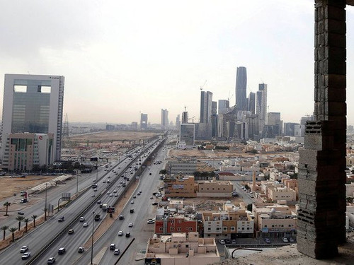 GqRYtO1WgAAizgg.jpg