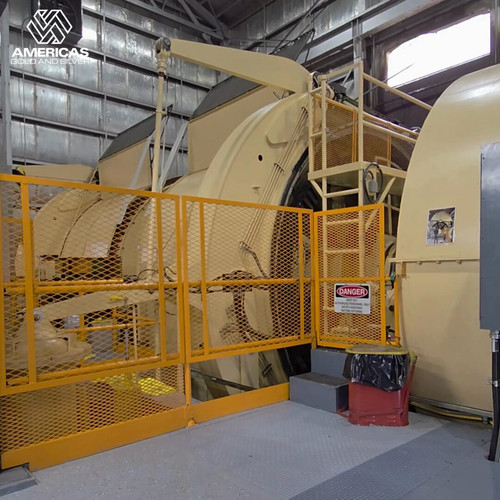 T zMxm3h3F4IVoIJ.jpg