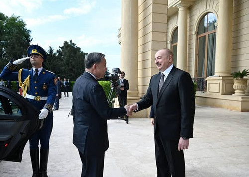 496297957 1255156609943358 8093918350390859235 n.jpg?stp=dst jpg p417x417 tt6& nc cat=102&ccb=1 7& n.jpg