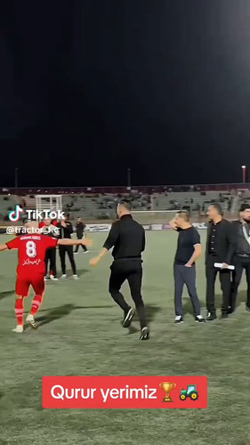 4tz0pbJRvPsEj pL.jpg