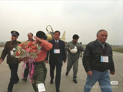 Camera 1040g3k031h5ophqj38605pmn136iu0fv0qtihq8.jpg