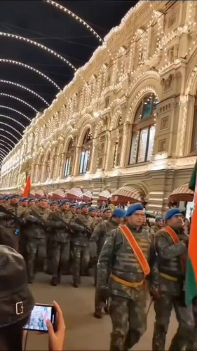 Dy6C KGmybAJ4H2W.jpg