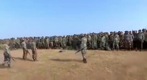 KNKIzo j8p9jpfGZ.jpg