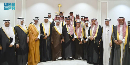 GqRmB7aXIAA vZD?format=jpg.jpg