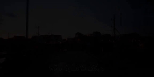 Lm2E011EY0AmDD p.jpg