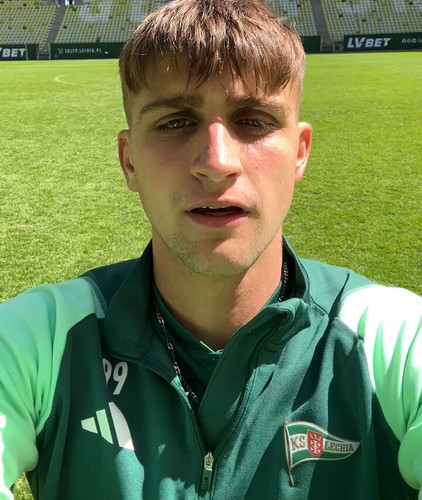 mG2Fxb3ttkoihZ f.jpg