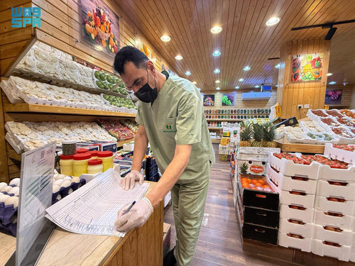 GqaaUOdX0AAnuFW.jpg