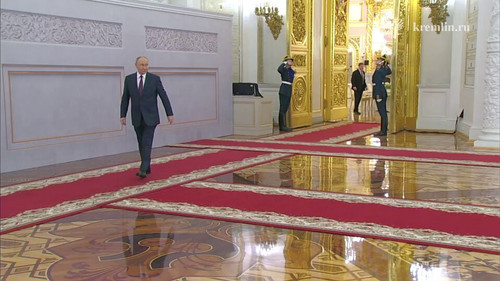 rvxh3qJN 8PeYQDq.jpg