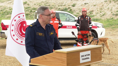 CxFDG67gU0h8 ybN.jpg