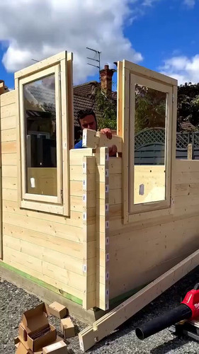 JxP fHupk9Nz7CN2.jpg