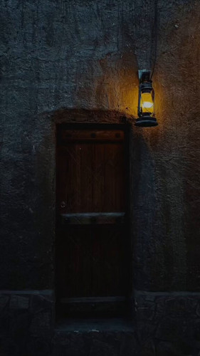 WHSfg7v5sW RFcqx.jpg