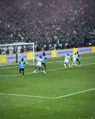 WCf2rs RoJ sJ5dm.jpg