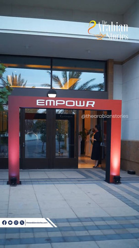 DKS 4YrU0RXW9jrW.jpg